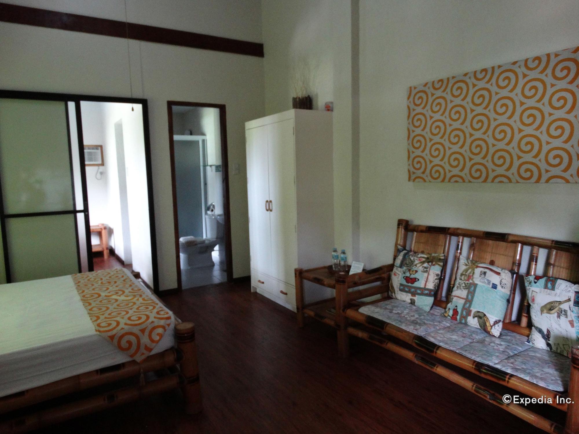 Villa De Gloria Tabalong ภายนอก รูปภาพ