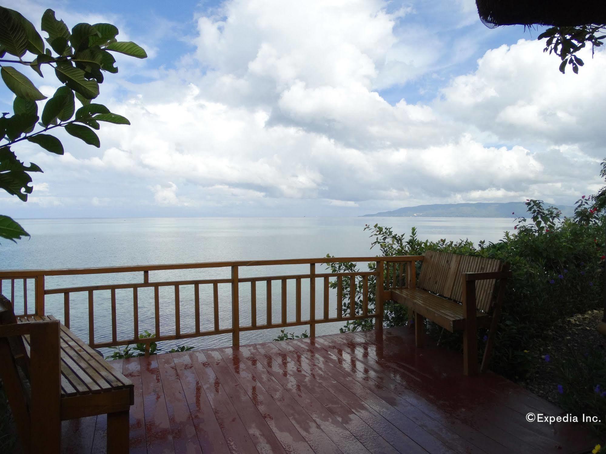 Villa De Gloria Tabalong ภายนอก รูปภาพ
